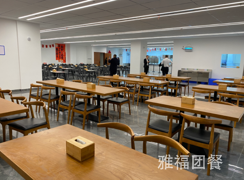 學校食堂承包
